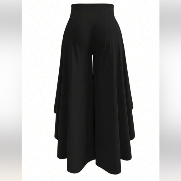 SHEIN Black Asymmetrical Women's Skirt - Picture 4 of 5